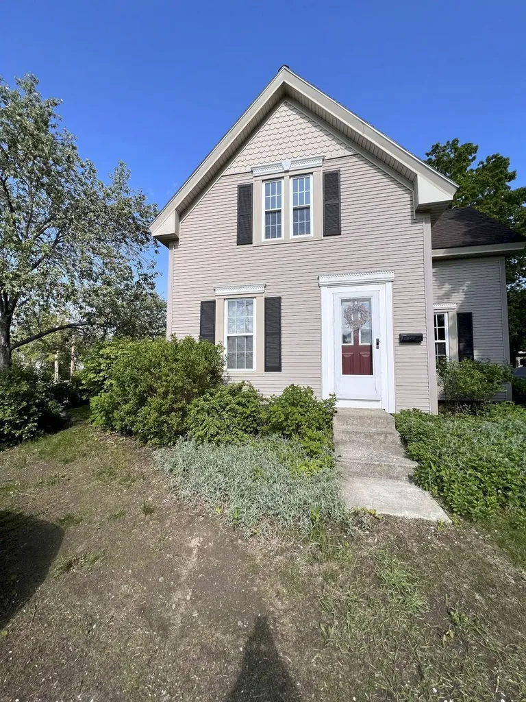 2 Bailey Street Skowhegan ME 04976