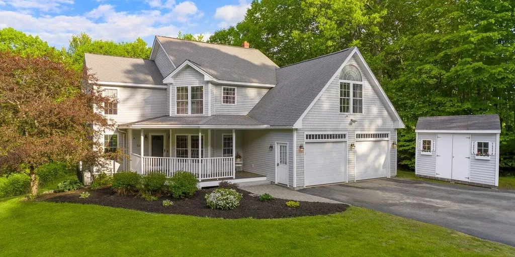 64 Jennifer Drive Auburn ME 04210