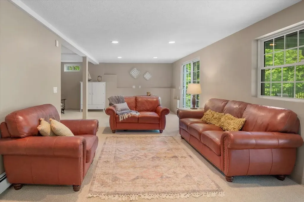 64 Jennifer Drive Auburn ME 04210