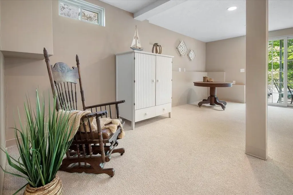 64 Jennifer Drive Auburn ME 04210