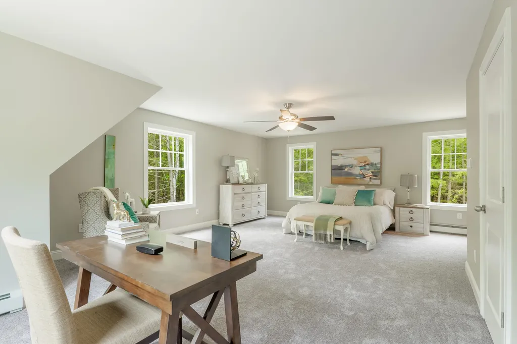 19 Treasure Lane Windham ME 04062