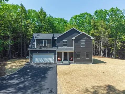 19 Treasure Lane Windham ME 04062