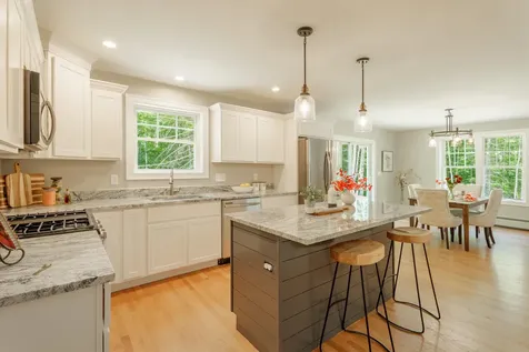 19 Treasure Lane Windham ME 04062