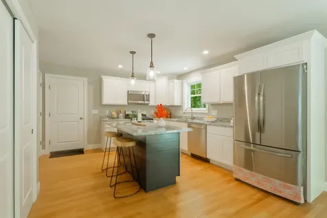 19 Treasure Lane Windham ME 04062