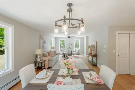 19 Treasure Lane Windham ME 04062