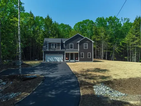19 Treasure Lane Windham ME 04062