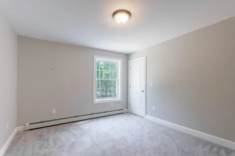19 Treasure Lane Windham ME 04062
