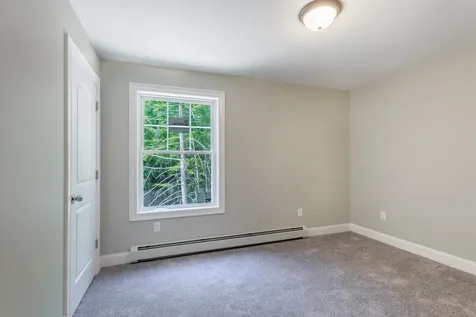 19 Treasure Lane Windham ME 04062