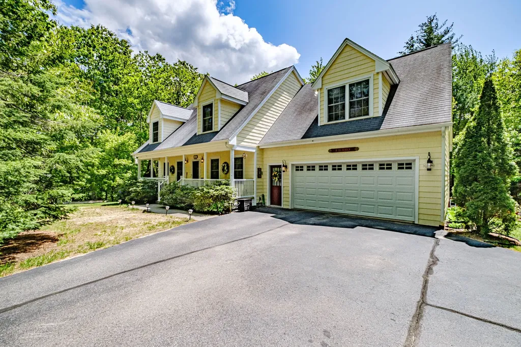 6 Heathwood Lane Scarborough ME 04074
