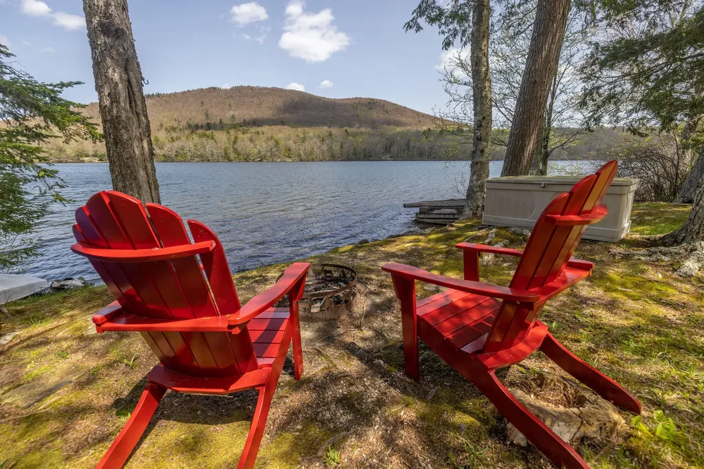 55 Levenseller Road Searsmont ME 04973