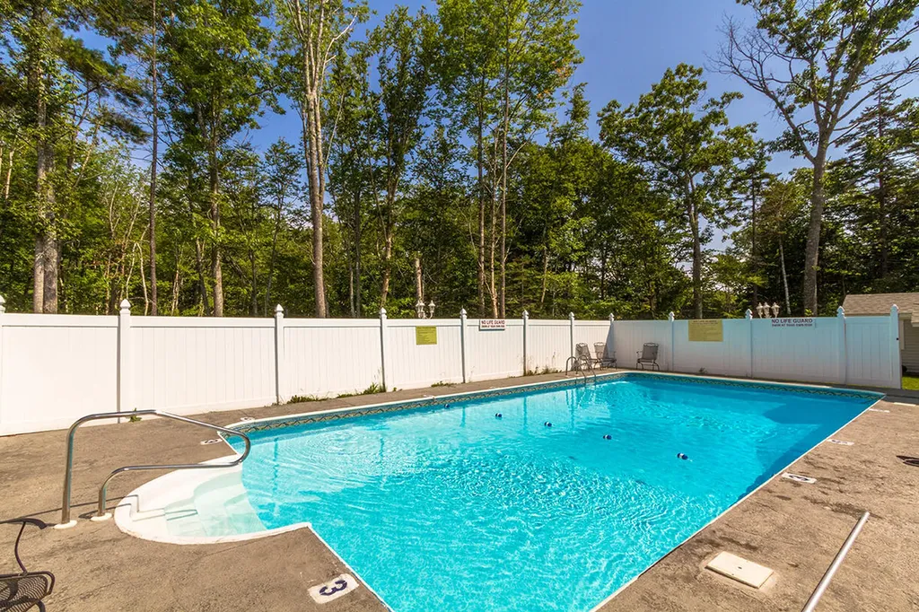 7 Michelle Lane Rockport ME 04856