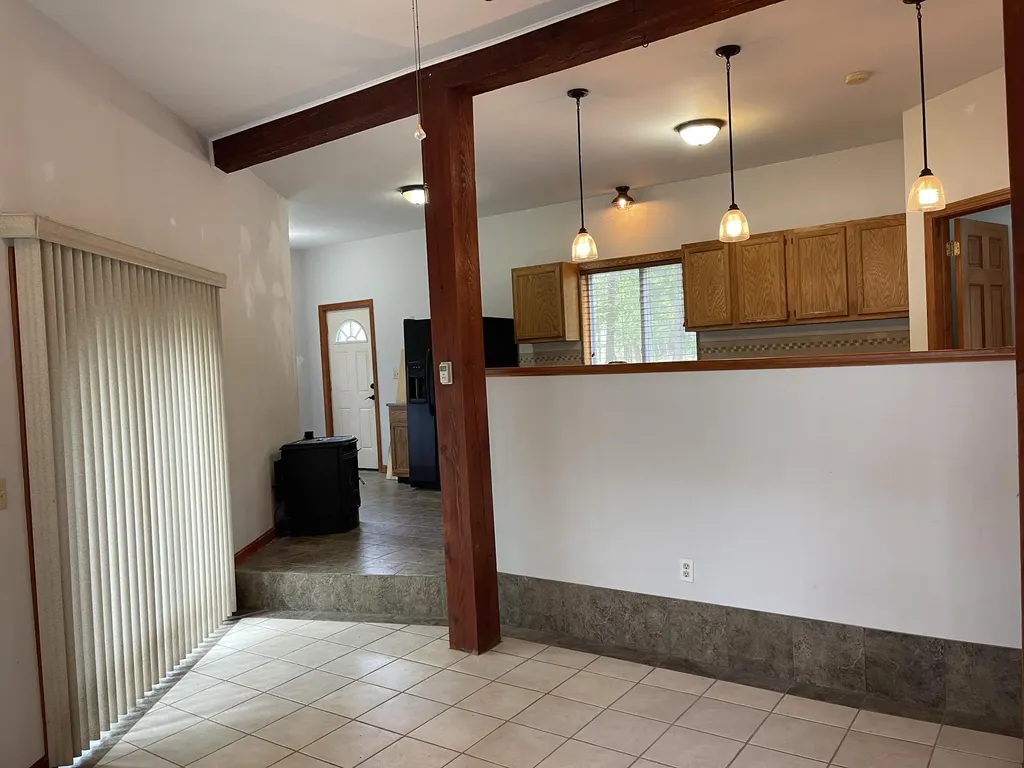 25 Loon Lane Plymouth ME 04969