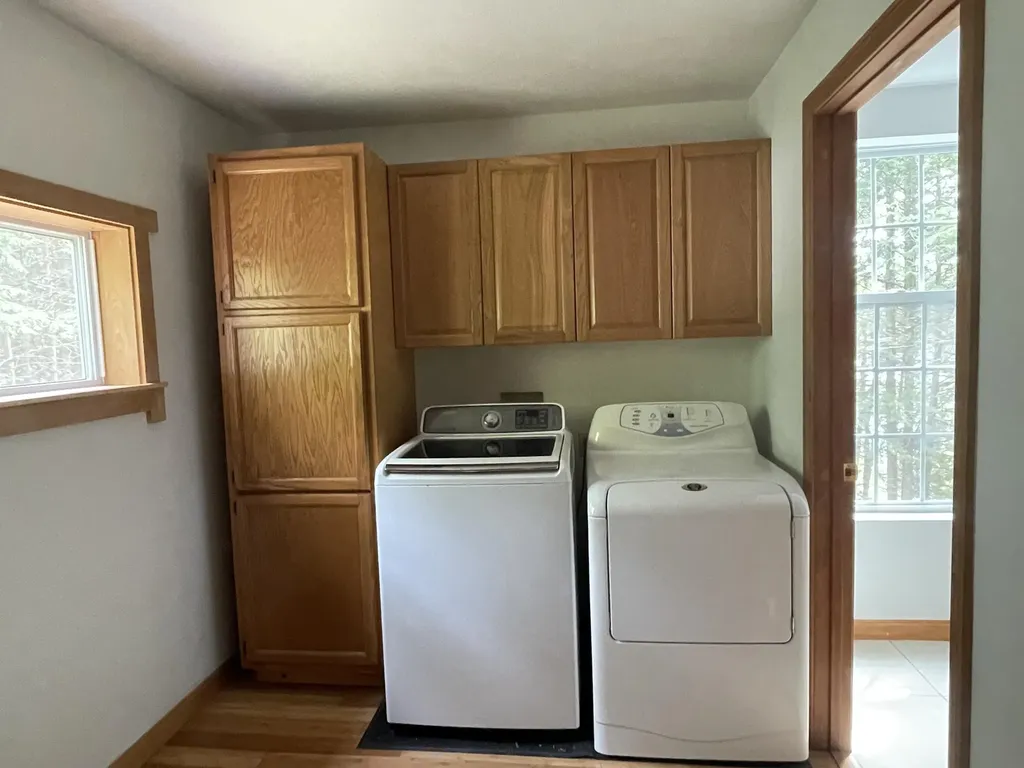 25 Loon Lane Plymouth ME 04969