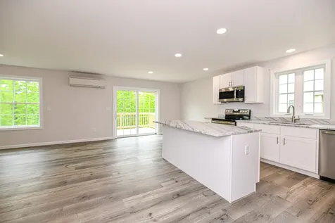 338 Lincoln Street Saco ME 04072