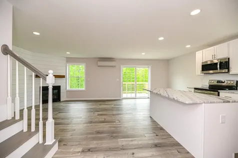 338 Lincoln Street Saco ME 04072
