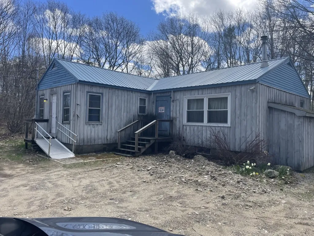 137 Limerick Road Arundel ME 04046