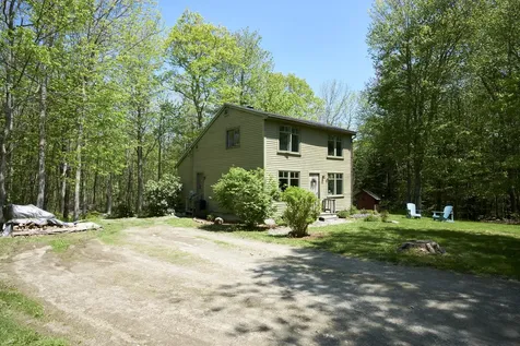 589 Barnestown Road Hope ME 04847