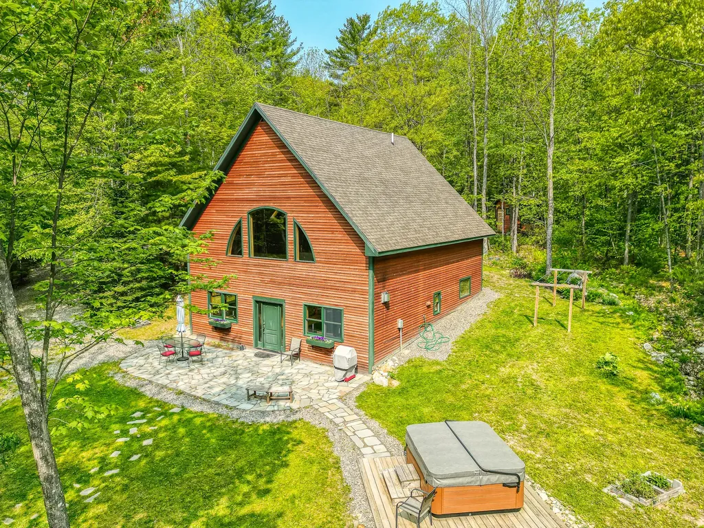 10 Spruce Estates Rome ME 04963