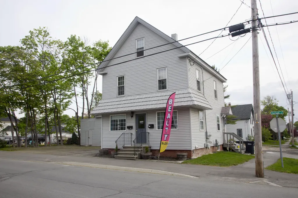 208 Garland Street Bangor ME 04401