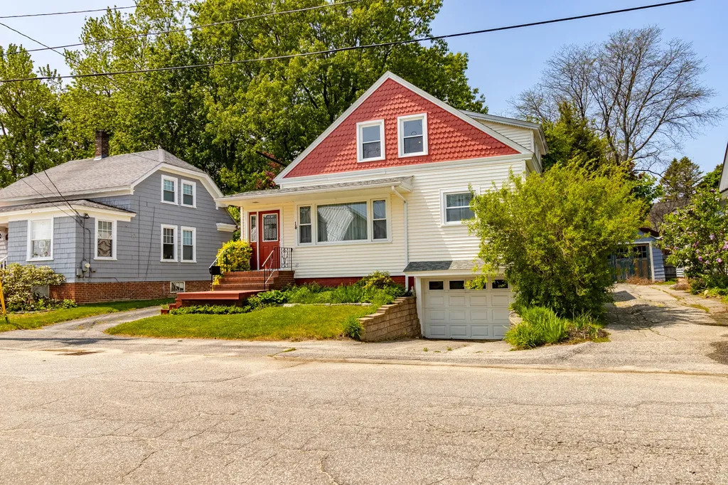 14 Bellegarde Avenue Lewiston ME 04240