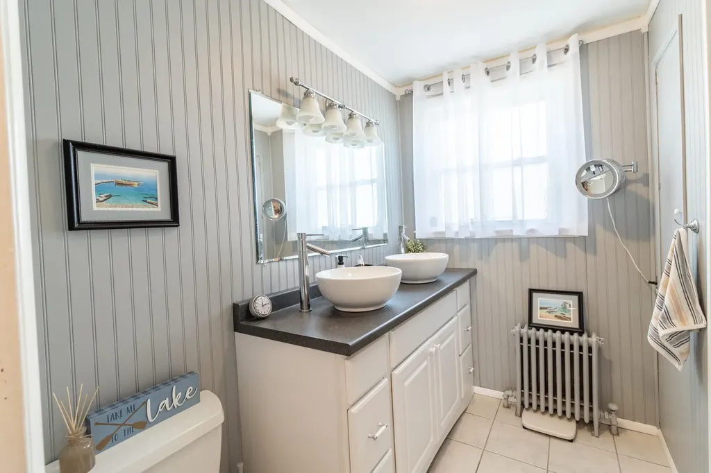 14 Bellegarde Avenue Lewiston ME 04240