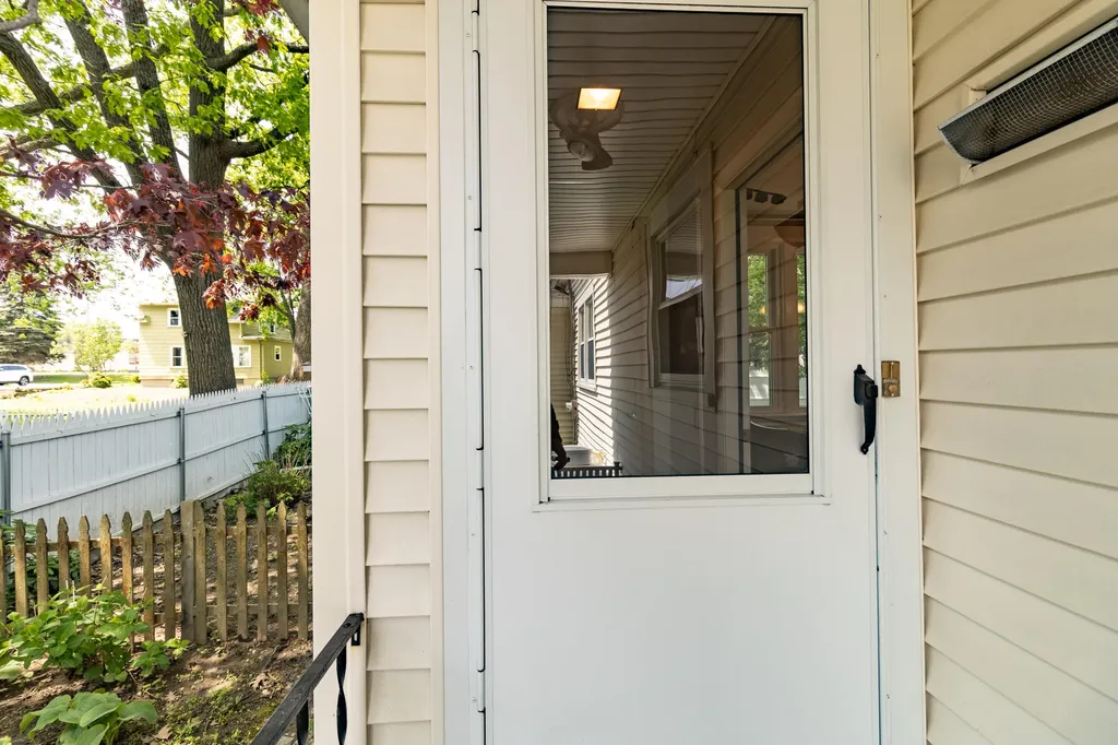 14 Bellegarde Avenue Lewiston ME 04240