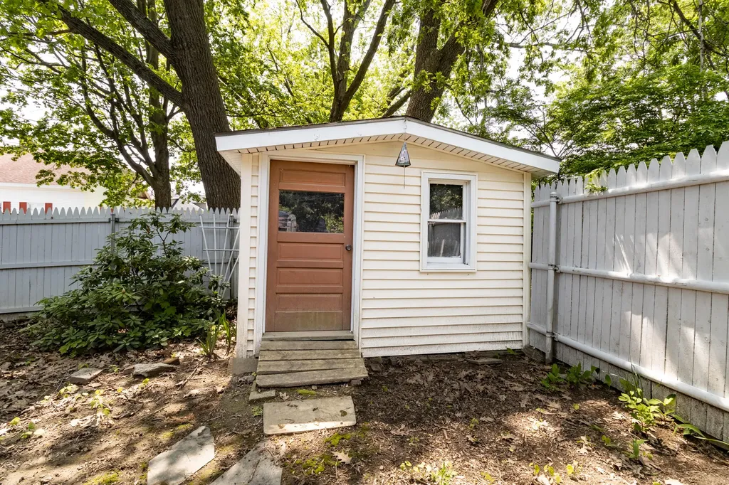14 Bellegarde Avenue Lewiston ME 04240