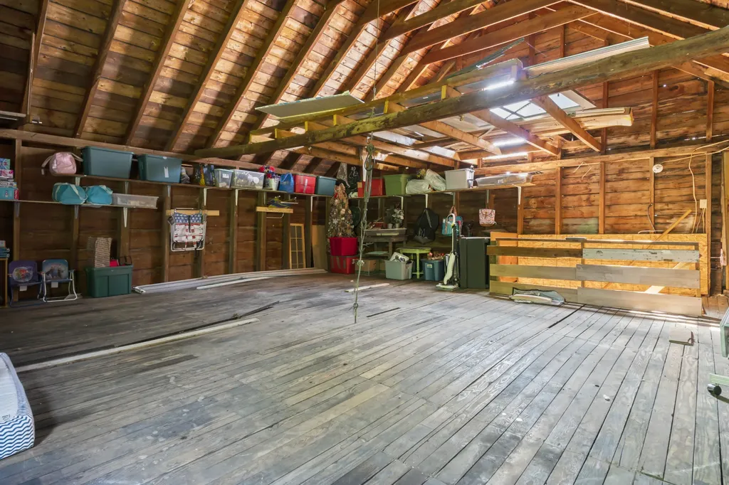 35 Pleasant Street Milo ME 04463