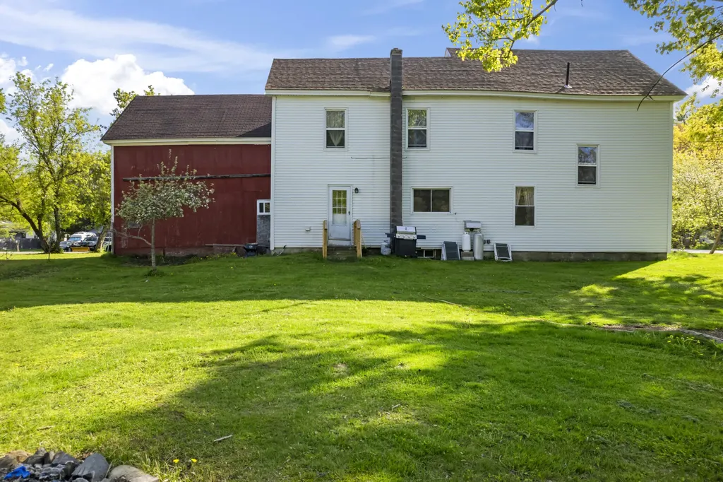35 Pleasant Street Milo ME 04463