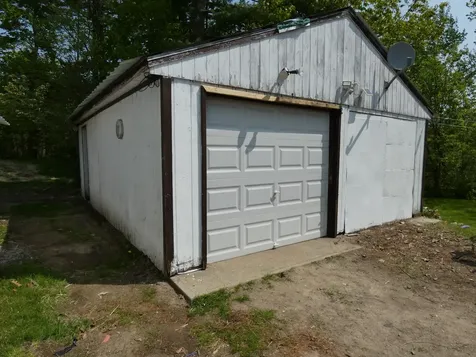 56 Heyer Road Waldoboro ME 04572
