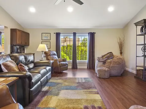 27 Forest Park Waterville ME 04901