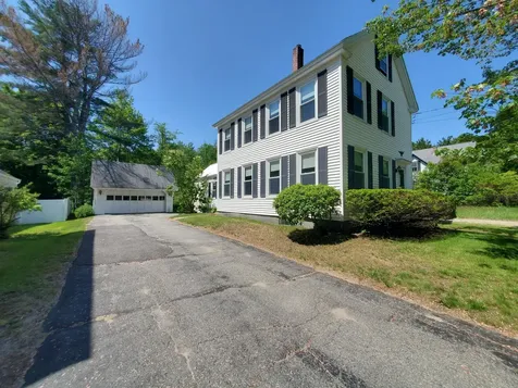 30 High Street Winthrop ME 04364