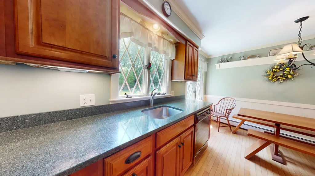 385 East Avenue Lewiston ME 04240