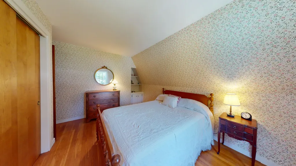 385 East Avenue Lewiston ME 04240