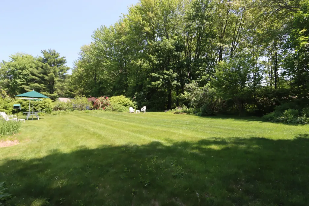 385 East Avenue Lewiston ME 04240