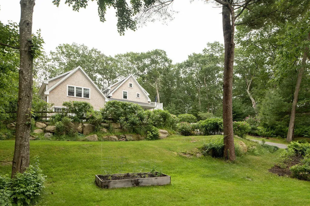 3 Pequanac Place York ME 03902