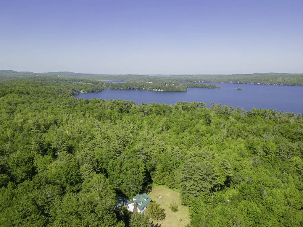 164 South Road Winthrop ME 04364