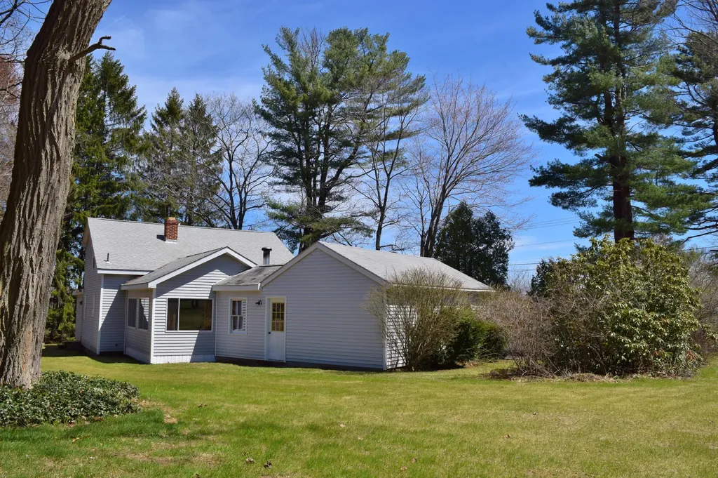 170 Highland Avenue Scarborough ME 04074