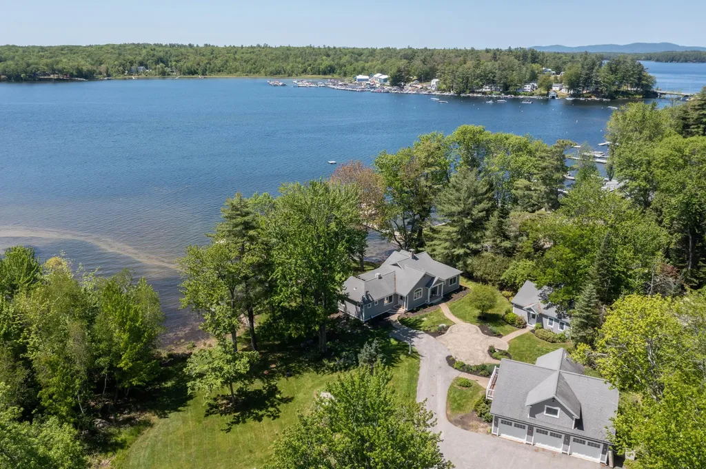 10 Nantucket Lane Windham ME 04062