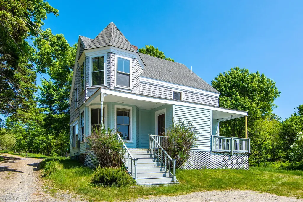 17 Greens Hill Lane Deer Isle ME 04627