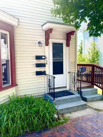 236 Valley Street Portland ME 04102