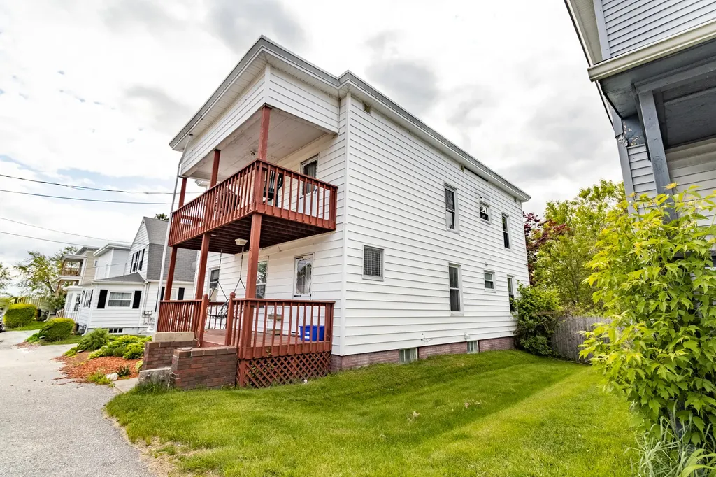 68 Acadia Avenue Lewiston ME 04240