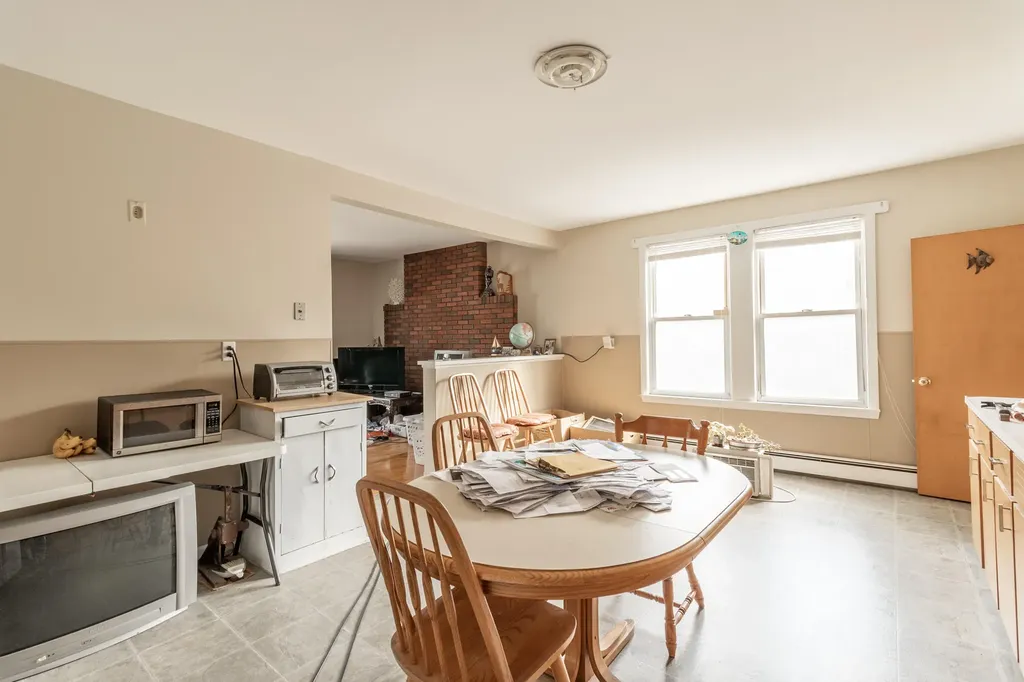 68 Acadia Avenue Lewiston ME 04240