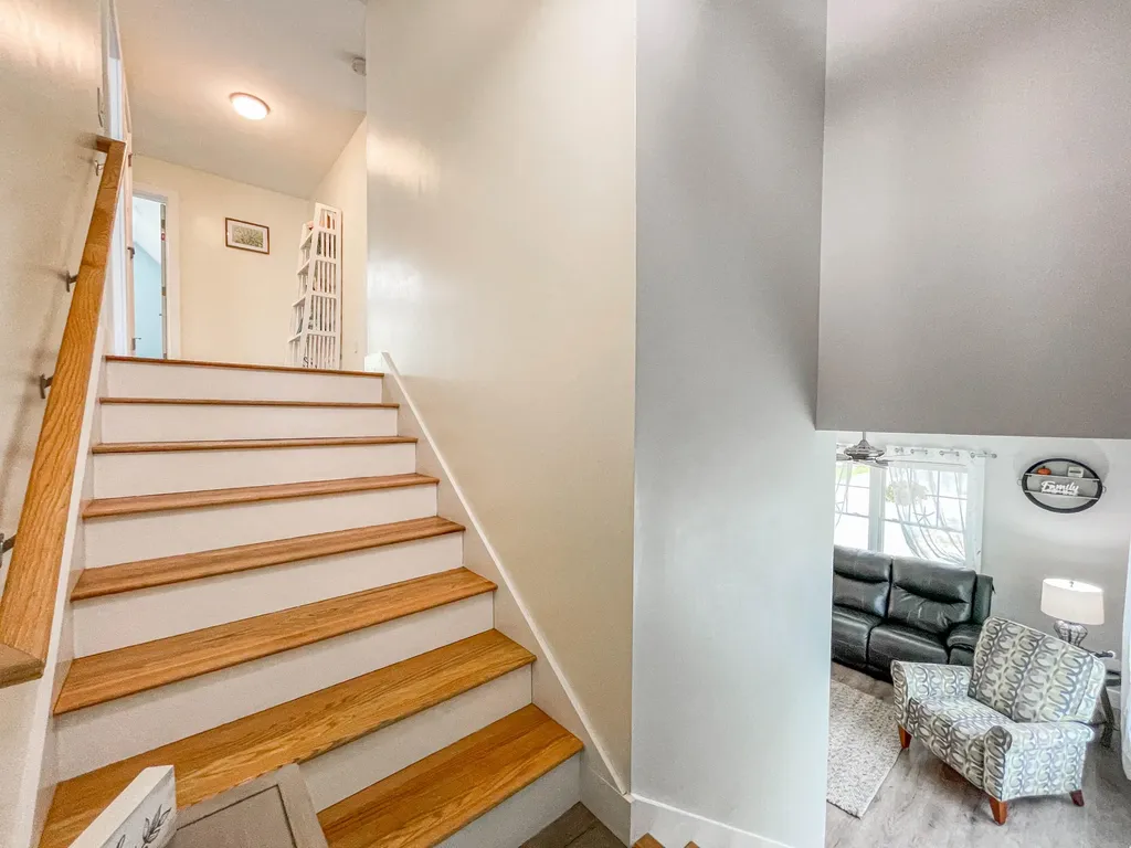 43 Cumberland Avenue Saco ME 04072