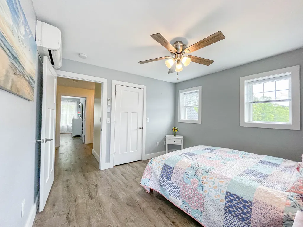 43 Cumberland Avenue Saco ME 04072