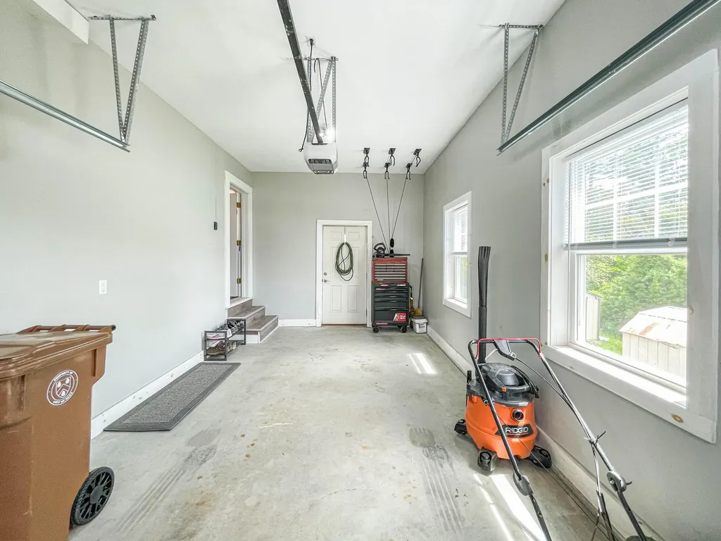 43 Cumberland Avenue Saco ME 04072