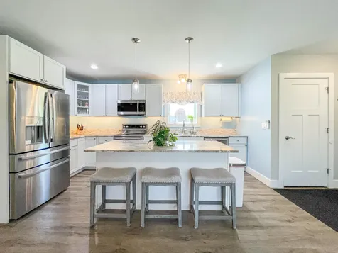 43 Cumberland Avenue Saco ME 04072