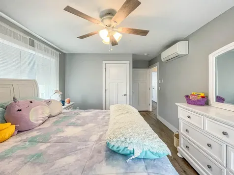 43 Cumberland Avenue Saco ME 04072