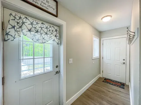 43 Cumberland Avenue Saco ME 04072