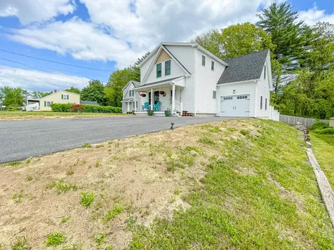 43 Cumberland Avenue Saco ME 04072